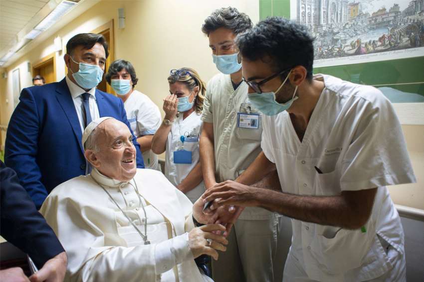 Pope Francis to remain in hospital 'a few more days,' Vatican says