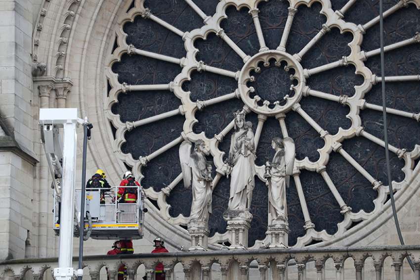 French leaders pledge Notre Dame Cathedral again will grace Paris skyline