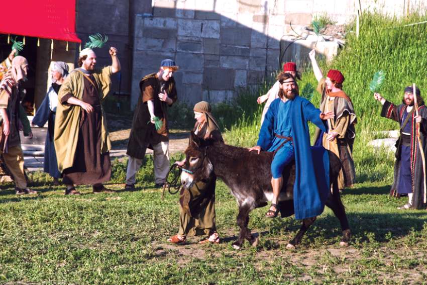 Badlands Passion Play makes triumphant return