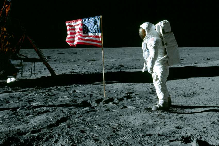 Fr. Raymond de Souza: Moon event a metaphor for our place in Heaven