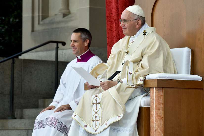 Theme for 2016 communications day to focus on mercy, dialogue