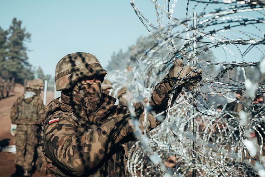 Polish church leaders offer support for refugees, but back border security