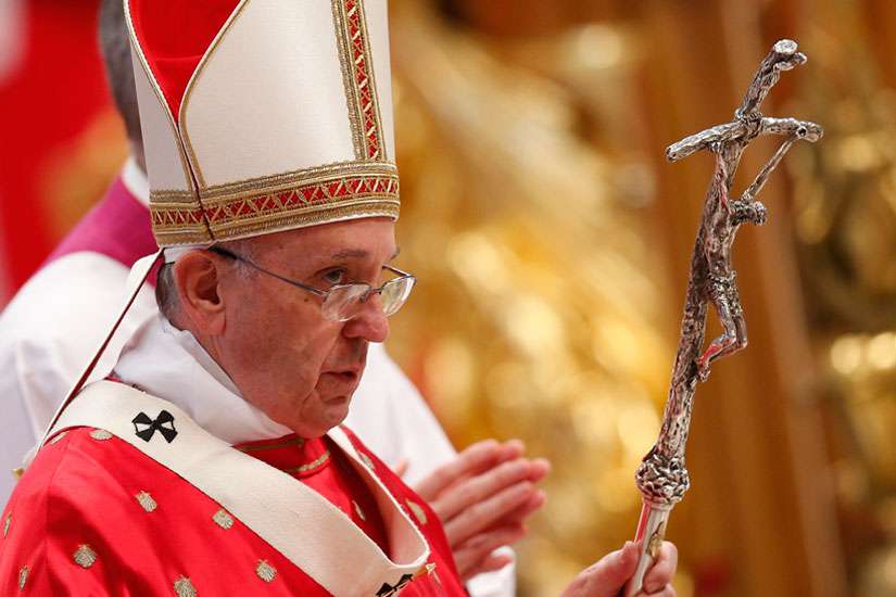 Pope, in interview, talks about his daily habits, hopes, concerns