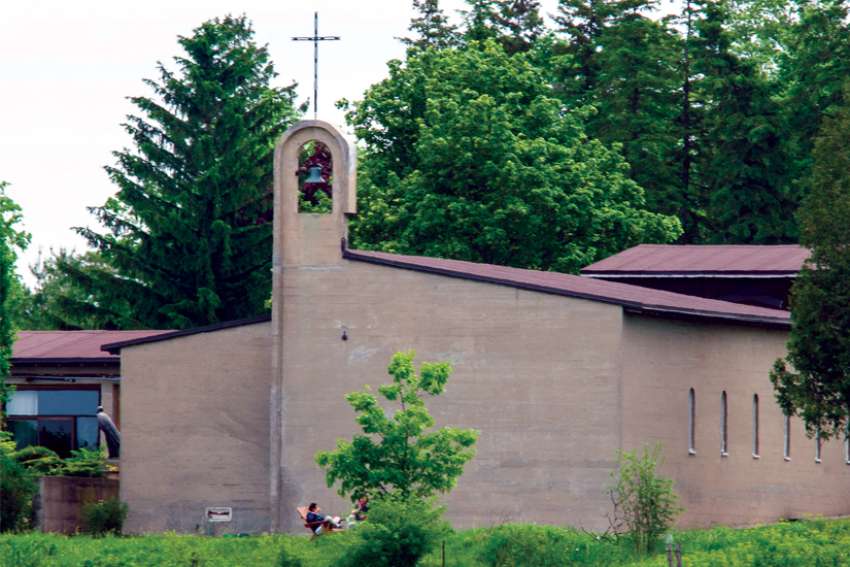 Retreats offer a helping hand in crisis