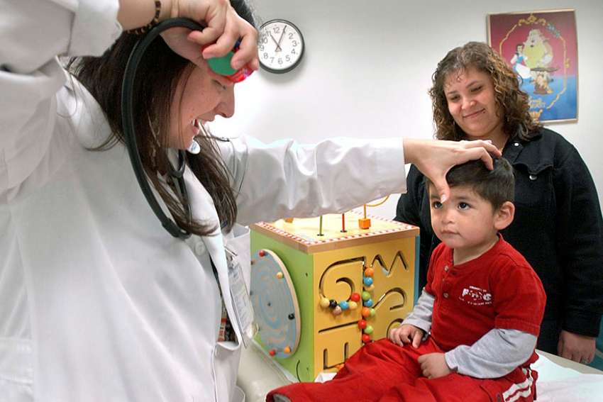 Poor still face obstacles in medical arena, say experts