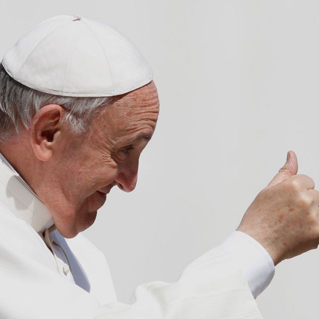 Being Christian means acting, loving like Christ, Pope says at audience 