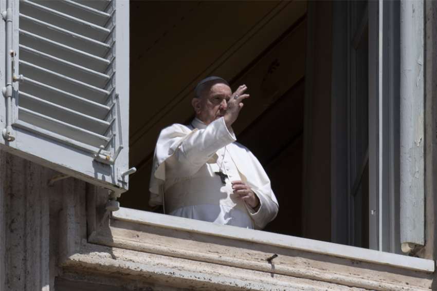 Pope Francis prays for fallen priests on Good Shepherd Sunday