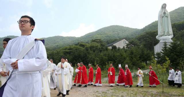 Pope Francis' Korea trip a chance for Catholics to renew faith