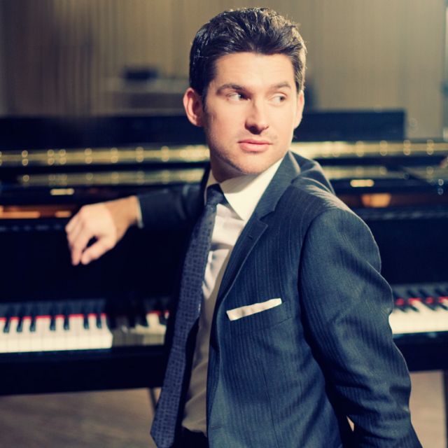 Choir school training launched jazz singer Matt Dusk’s career