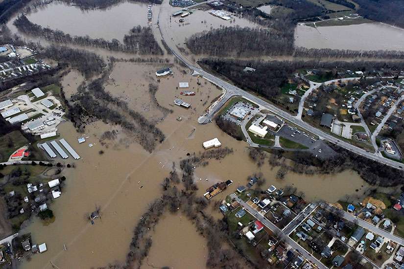 Pope prays for natural disaster victims in U.S., U.K., Latin America