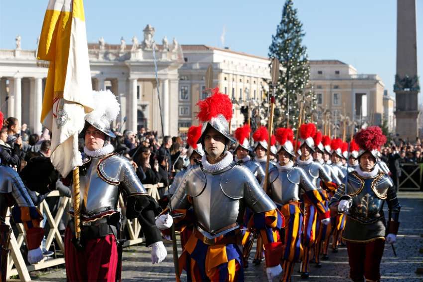 Swiss Guards receive formation in security, faith