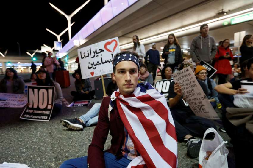U.S. refugee ban roundly condemned by religious voices across Canada