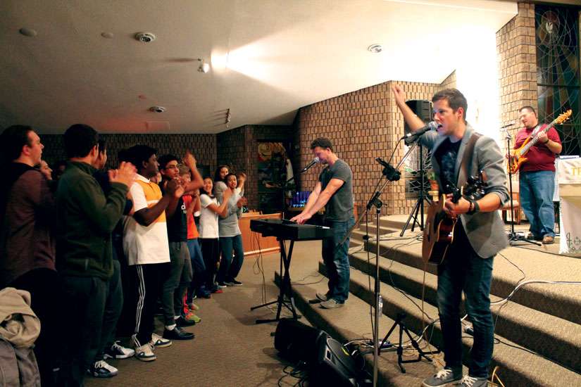 Chris Bray band rocks St. Anthony’s parish