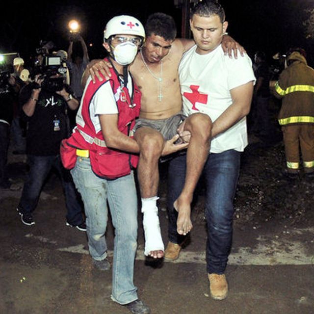 Salvadoran bishop says he helped negotiate gang truce 