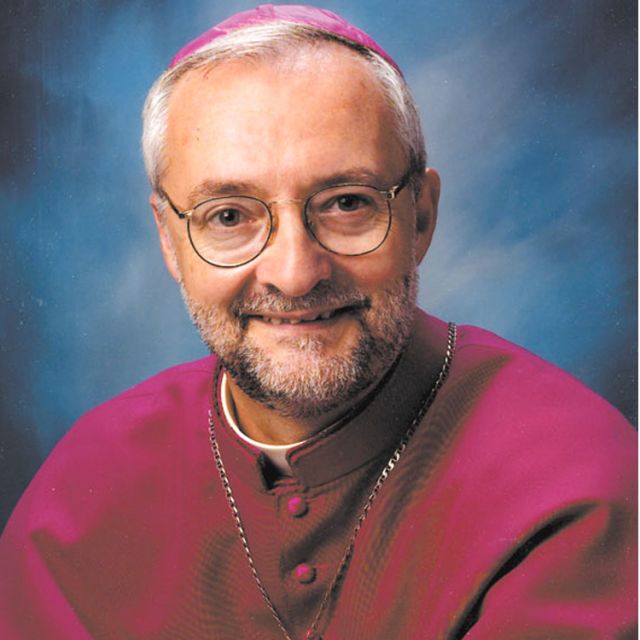 Pope names two bishops to Quebec dioceses