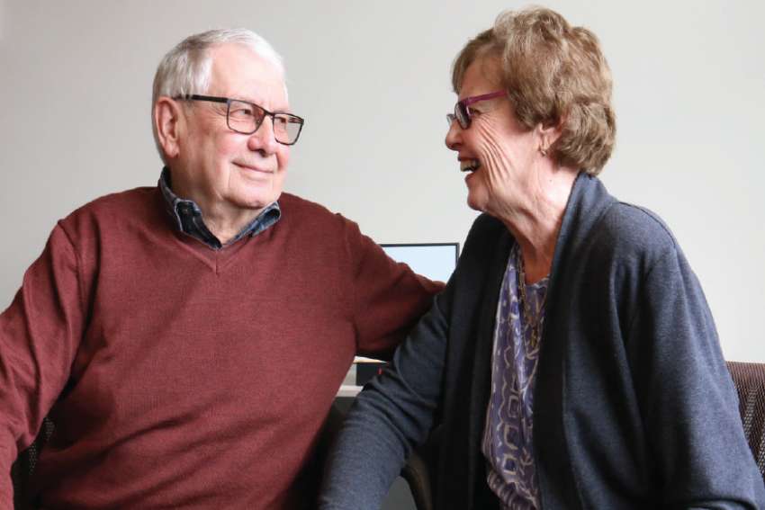 Couple's prison ministry inspires prisoners of love