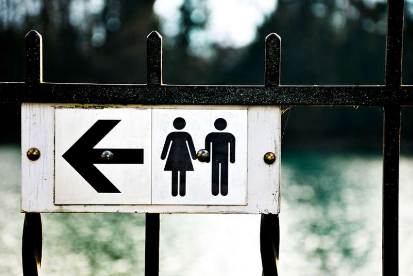 Trump draws praise for withdrawing transgender bathroom regulation