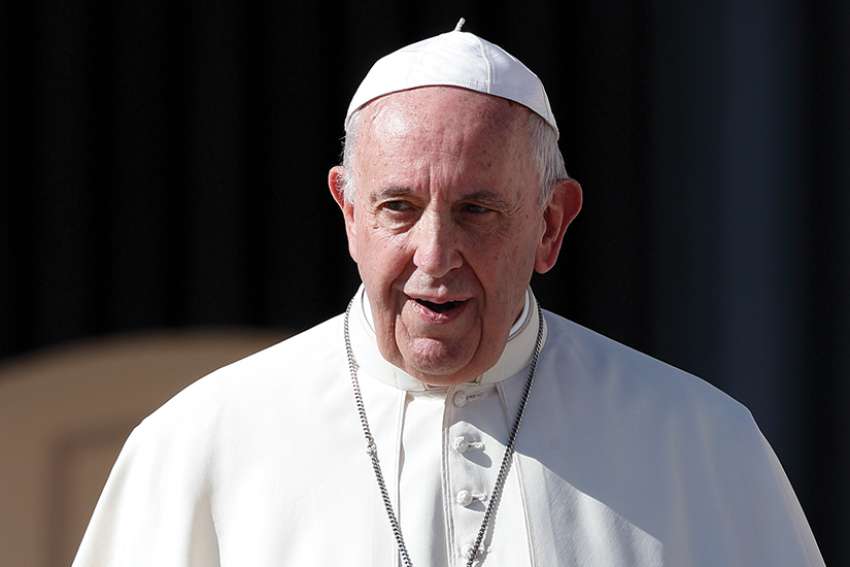 Just a few meetings is 'fake', not enough for marriage preparation, Pope says
