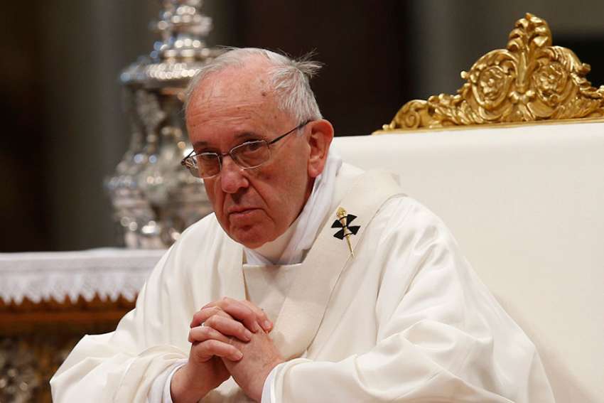 Pope, cardinal advisers study 'healthy decentralization' proposals
