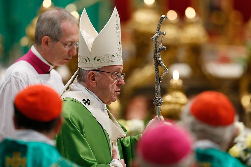 Humility not about being polite, but accepting humiliation, Pope says