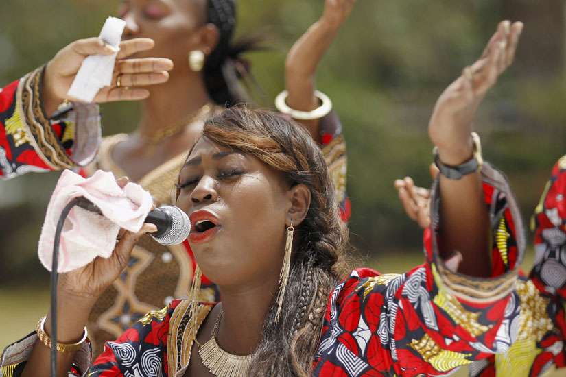 Cardinal calls Kenyans to prayer in wake of militants' college attack