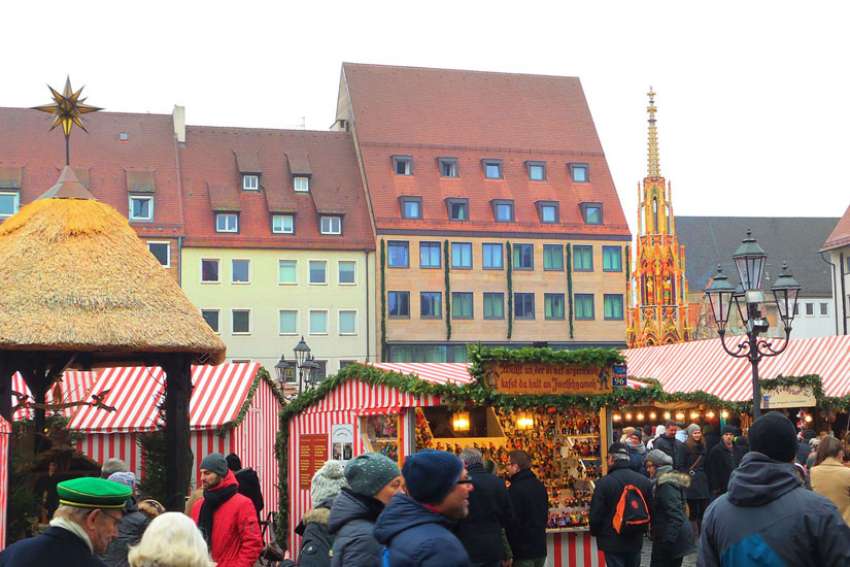 Nuremberg 'Christkind' visits markets, but also has charitable duties