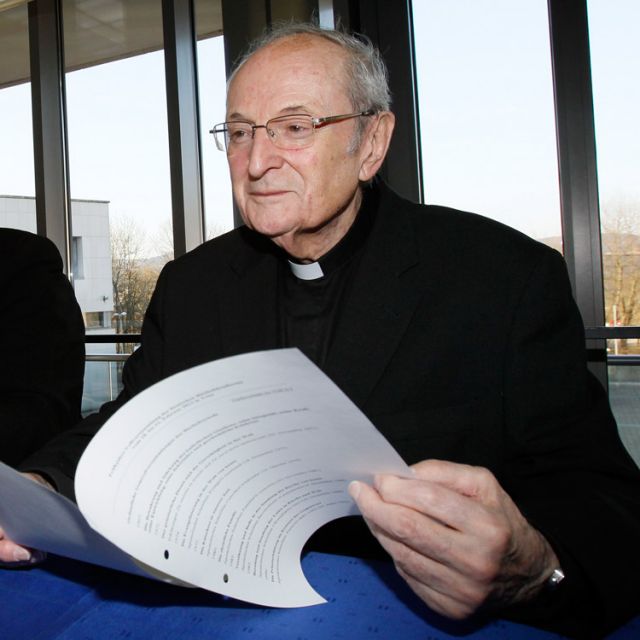 In plenary address, German bishops' head pays tribute to Pope Benedict 