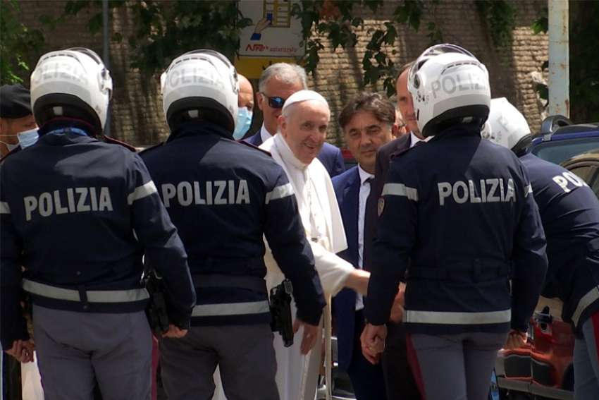 Pope Francis released from hospital, prays at Rome basilica