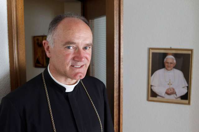 Pope Francis tries again on traditionalist reconciliation after Benedict XVI failed