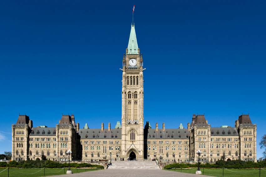 Legalized euthanasia, refugees top list of big stories from Ottawa in 2016