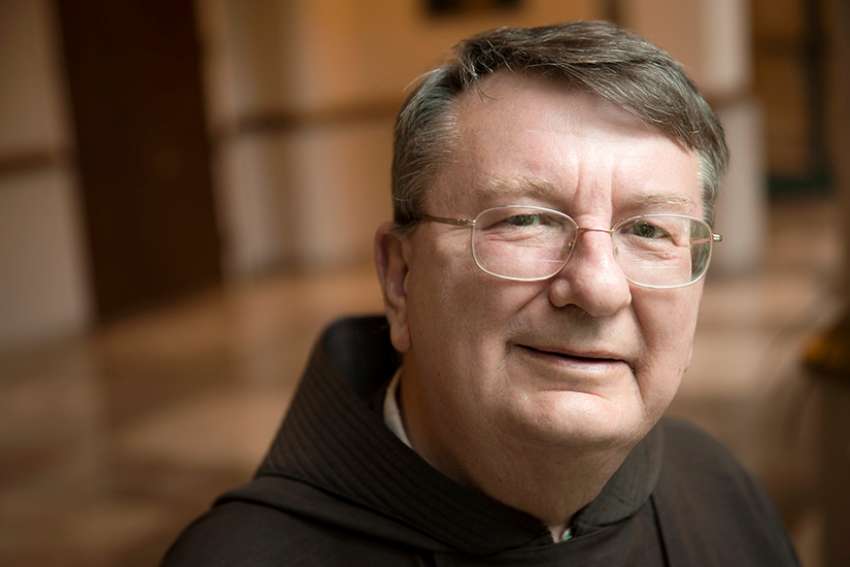 Priest resigns as consultant on doctrine after letter to Pope