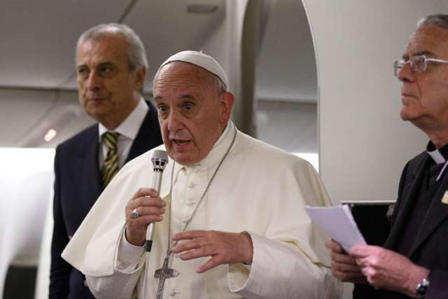 Pope's Holy Land trip raises hopes, questions