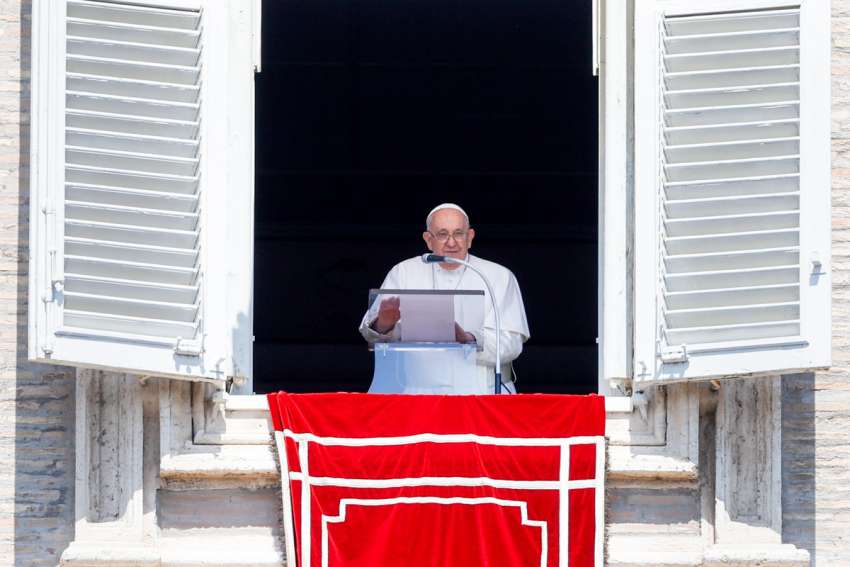 Pope Francis entrusts prayers for peace to Mary, assumed into heaven