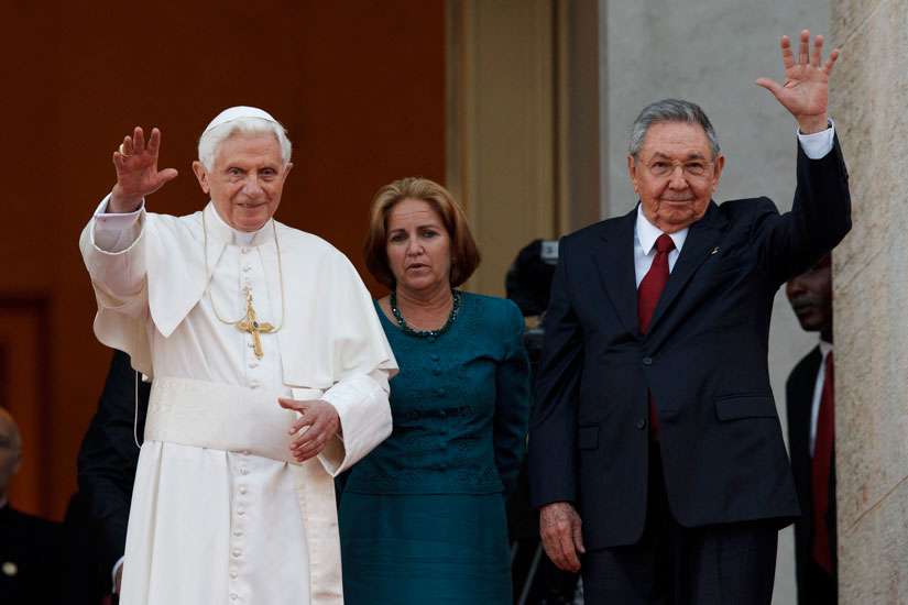 Pope Francis to meet Raul Castro ahead of Cuba visit