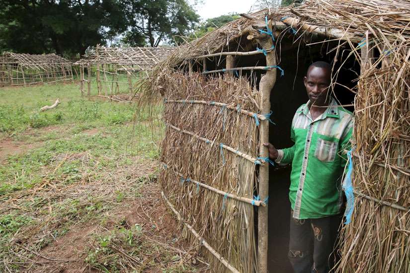Despite violence, Pope says he hopes to visit Central African Republic