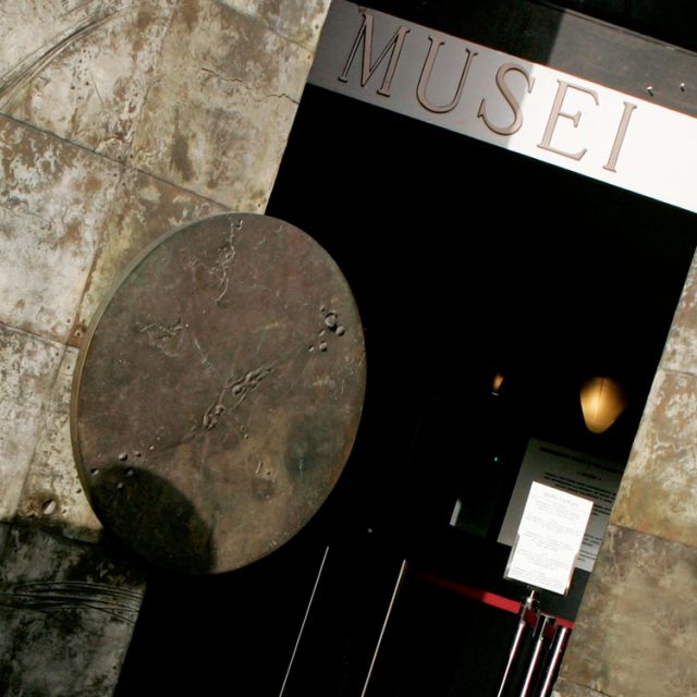 Bite the dust: Vatican Museums employ old-fashioned way to preserve art 