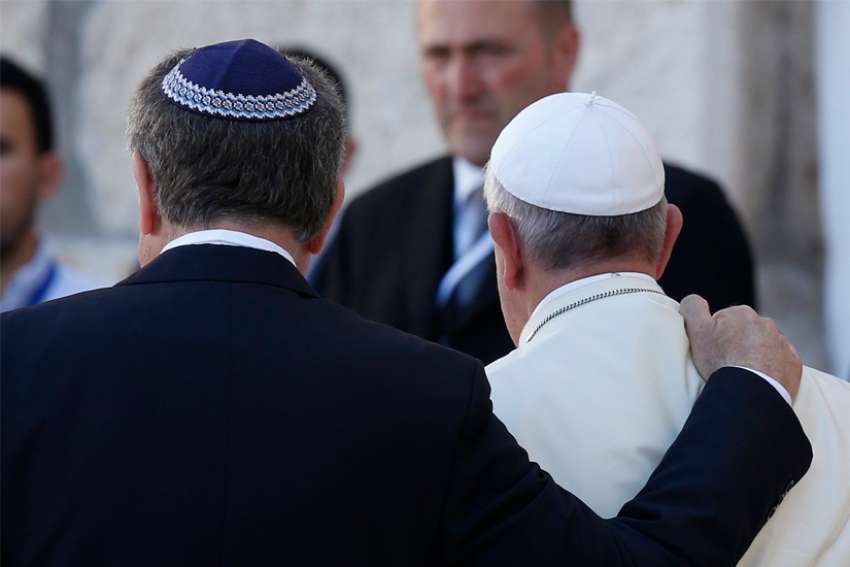 Study examines Catholic views of Jews