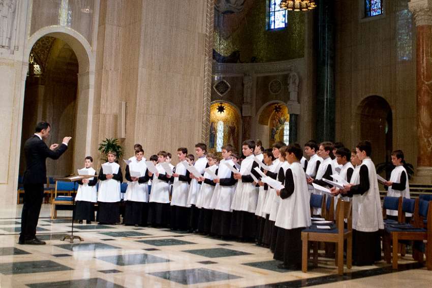 Boy choristers from Spain called 'messengers of peace, beauty'