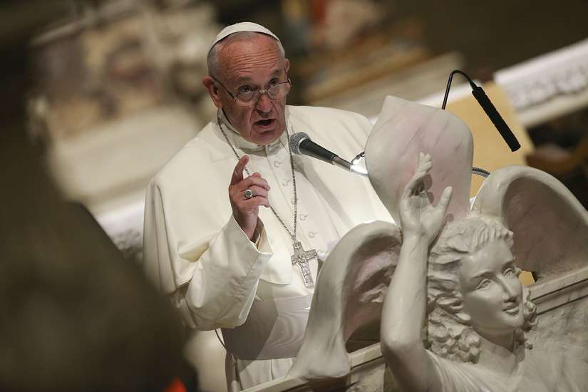 To help people, church must be in touch with 'reality,' Pope says