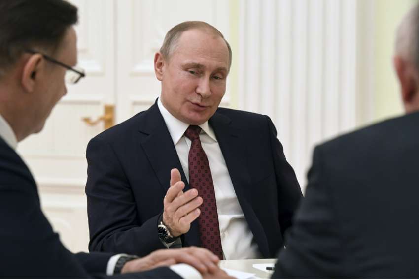 Proposed amendment in Russia would define marriage as between a man and woman