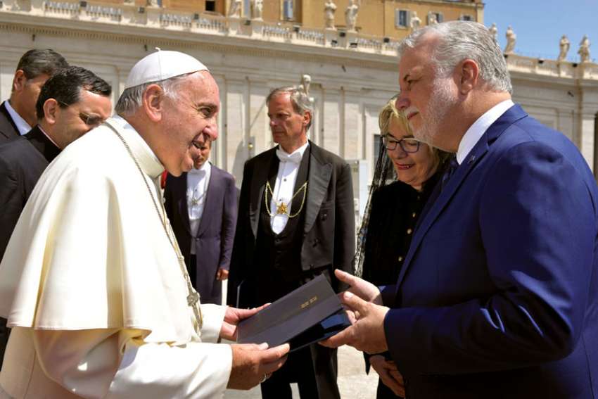 Pope won't be apologizing to First Nations, Canadian visit not on 2017 calendar
