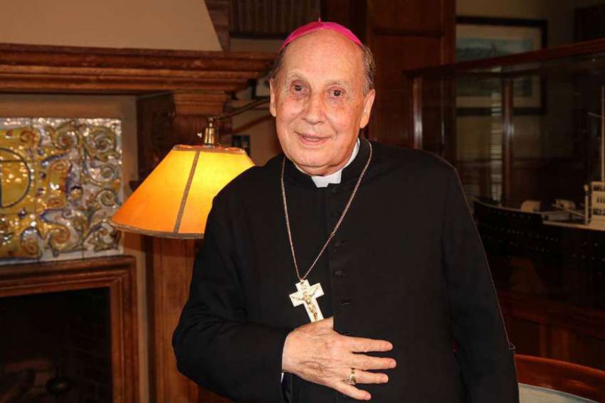 Pope remembers Opus Dei head as 'paternal and generous' witness