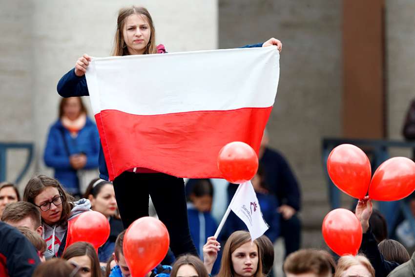 Polish bishops apologize to sex abuse victims, call for prayer, penance