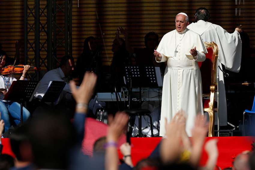 One in the Spirit: Catholics, Pentecostals celebrate Pentecost with Pope