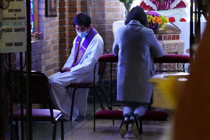 Vatican says general absolution still permissible during pandemic