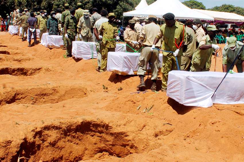 Pope Francis prays for victims of ferry disaster in Tanzania