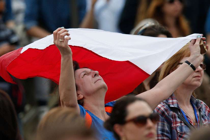 Polish bishops vow to resist change at synod on the family