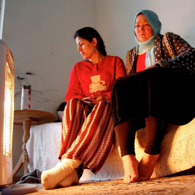 Increasingly on their own, women migrants face special dangers 