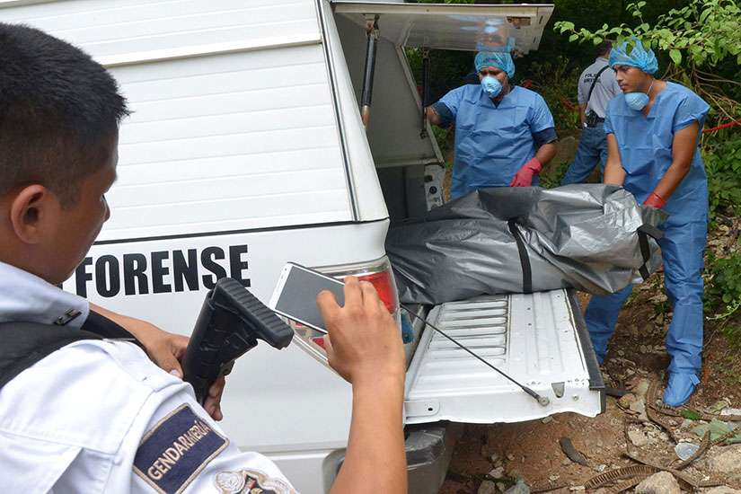 Acapulco archbishop asks criminals for Holy Week truce