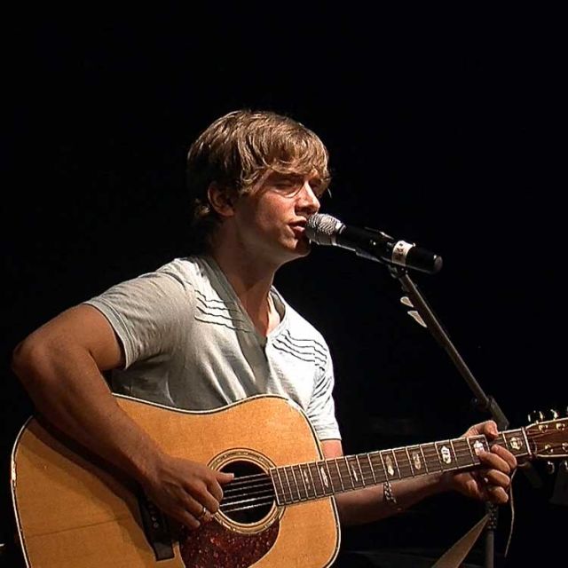 YTV star to sing at St. Vincent de Paul